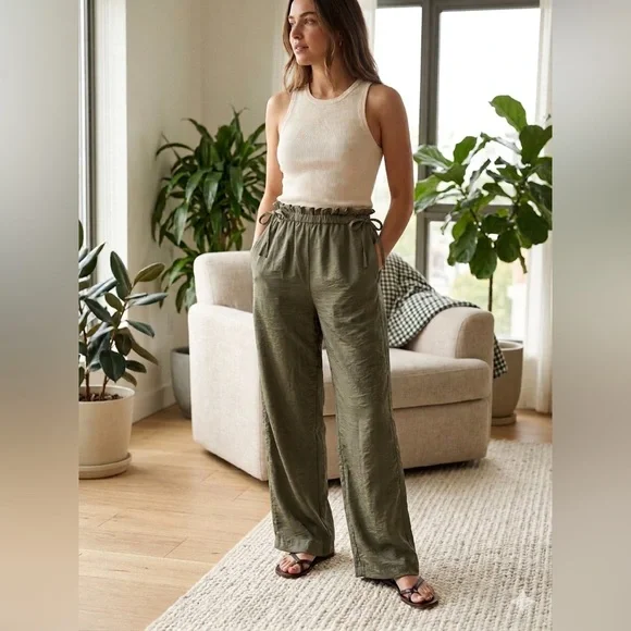 A new day High-Rise Paperbag Waist Wide-Leg Pants - Olive size Small - Picture 1 of 4